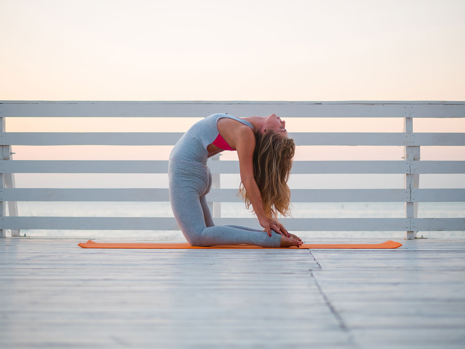 Morning yoga exercises: 5 reasons to include yoga in your morning