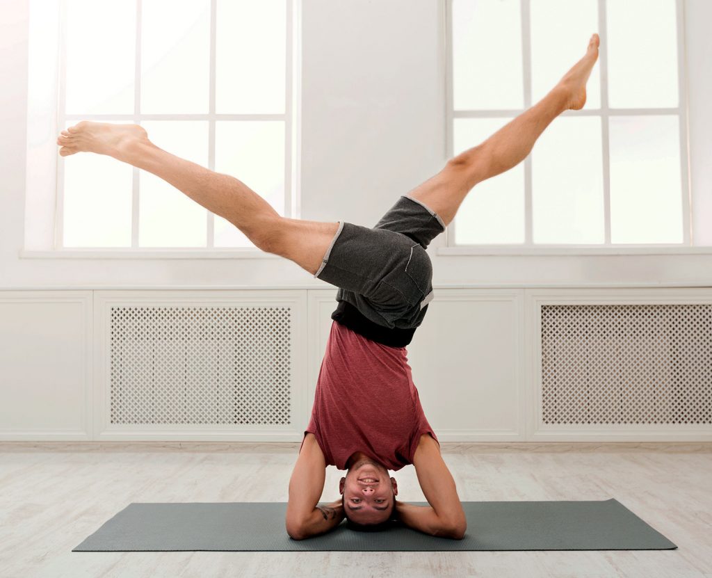 10 Awesome Yoga Poses For Men - YOGA PRACTICE