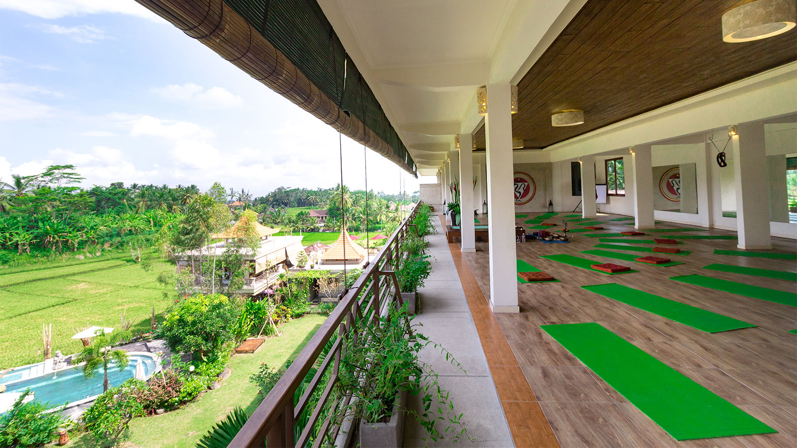 Omham-retreat-Yoga-Hall1
