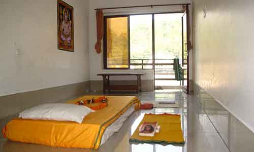 mahatma-yoga-ashram-india-accommodation