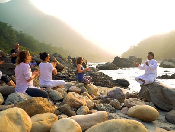 yoga-retreats-india-maa-yoga-ashram