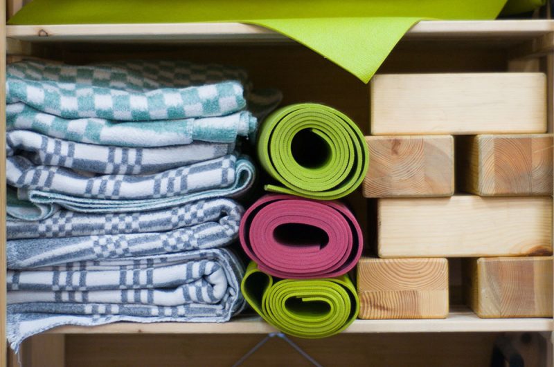 Yoga Blankets Your Guide to Use and Choose the Best One for You YOGA