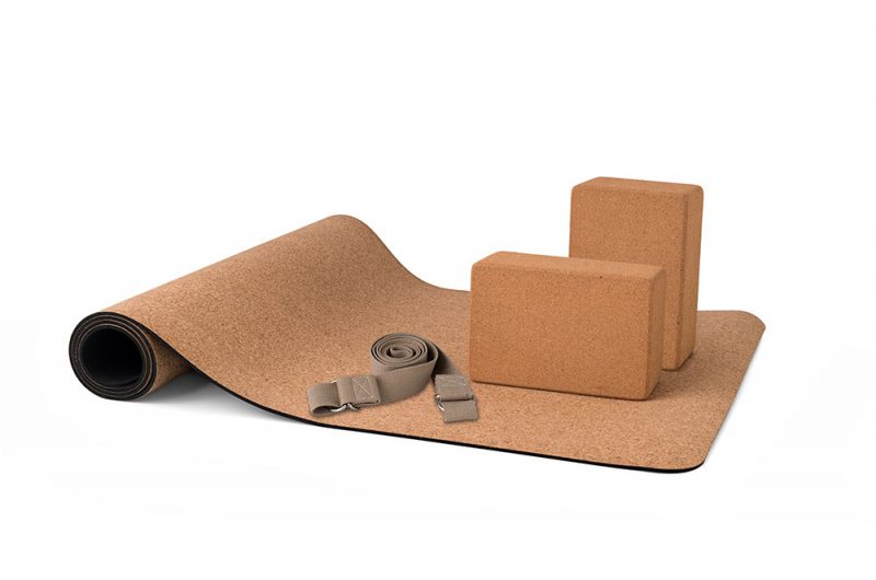 Cork Yoga Mat: Is This Eco-Friendly Option Worth It? - YOGA PRACTICE