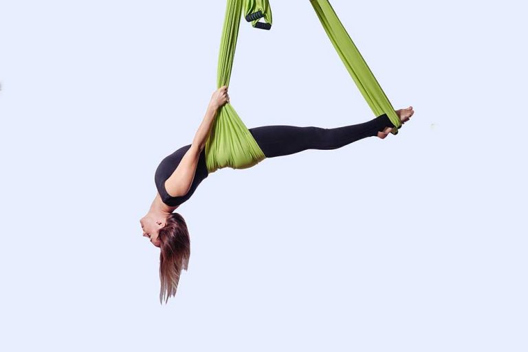 A Guide to Yoga Trapeze: How and Why to Use One - YOGA PRACTICE