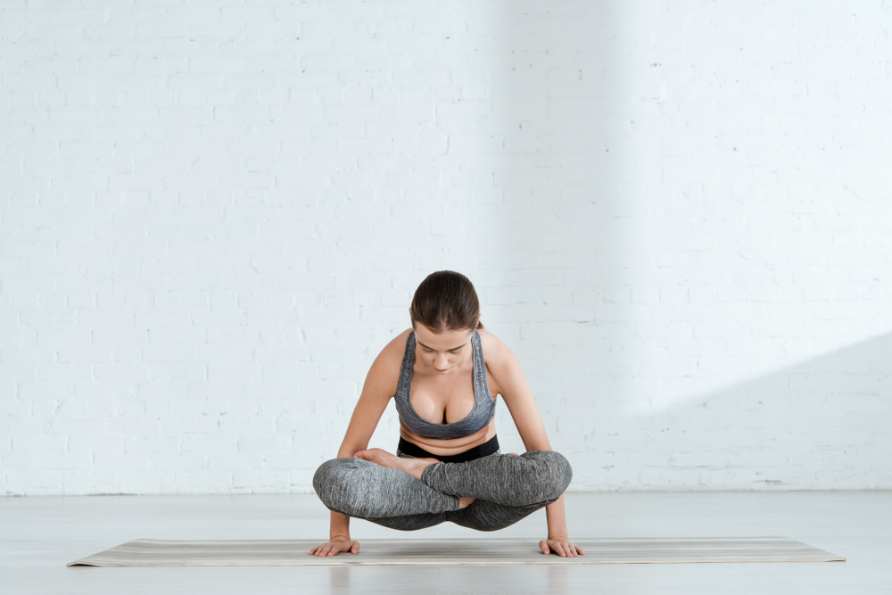 Tolasana - Scale Pose