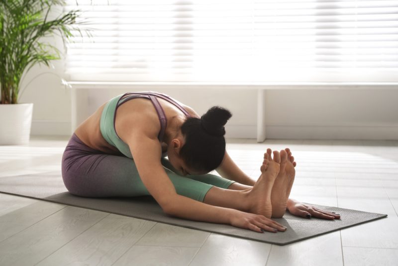 A Step by Step Guide to Yin Yoga for Beginners - YOGA PRACTICE