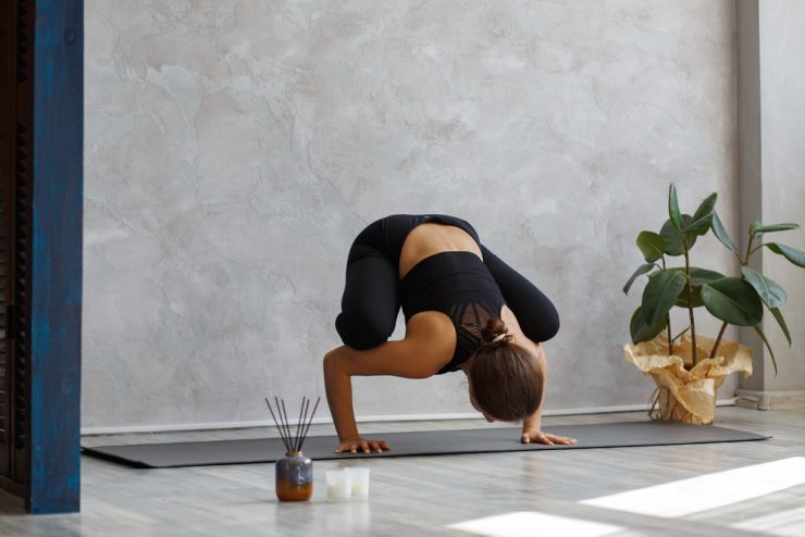 Hatha Vs. Vinyasa: Differences Between Two Styles Of Yoga - YOGA PRACTICE