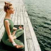 The 5 Best Meditation Poses for Your Practice